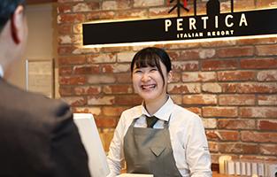 ニラックス株式会社【すかいらーくホールディングス】 ★プライベートが充実の年間休日117日★賞与年3回!