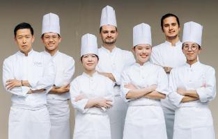 株式会社温故知新 旅の目的地になるスモールラグジュアリーホテルを展開する成長中企業