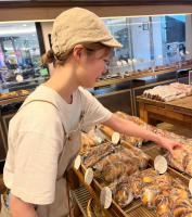 接客サービス職募集中!!