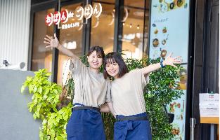 株式会社ビー・ワイ・オー 完全週休二日制!おぼんdeごはん(カフェ&定食)等で働きませんか?