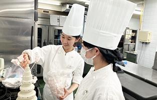 株式会社はいむるぶし【三井不動産グループ】 南十字星が見える島には、あなたの可能性が拡がっています。